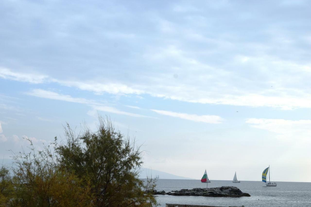 Beach Side Apart I Kavala Exterior foto